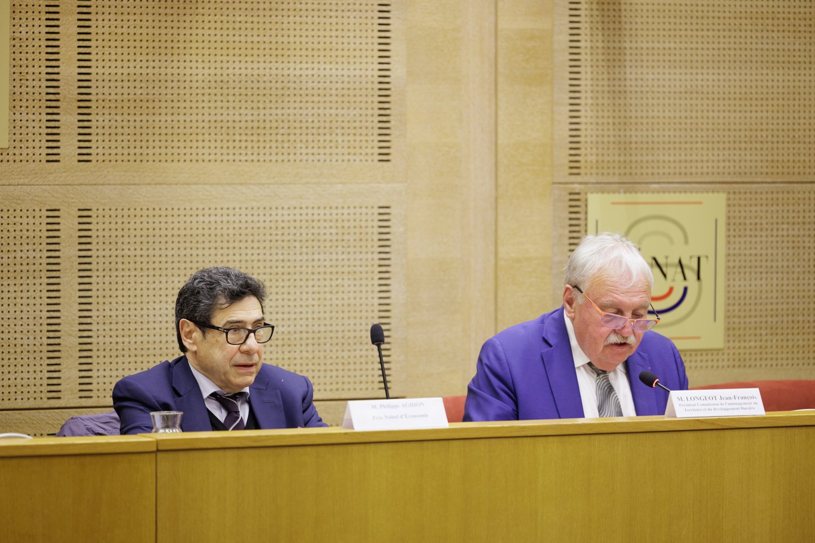 « Ne devrions-nous pas privilégier notre planète plutôt que quelques intérêts privés ? » : Alexandre Basquin interpelle le prix Nobel d'économie Philippe Aghion