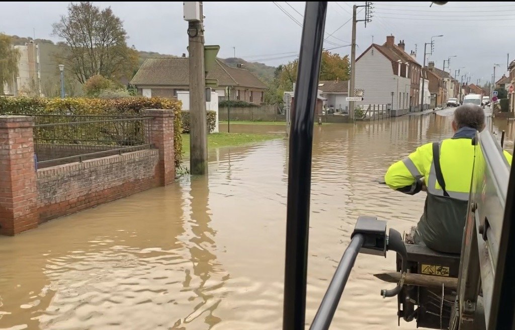 Prévention des inondations : oui, il faut aider, en urgence, les collectivités !